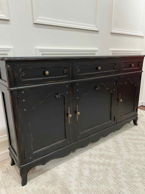 Buffets & Sideboards