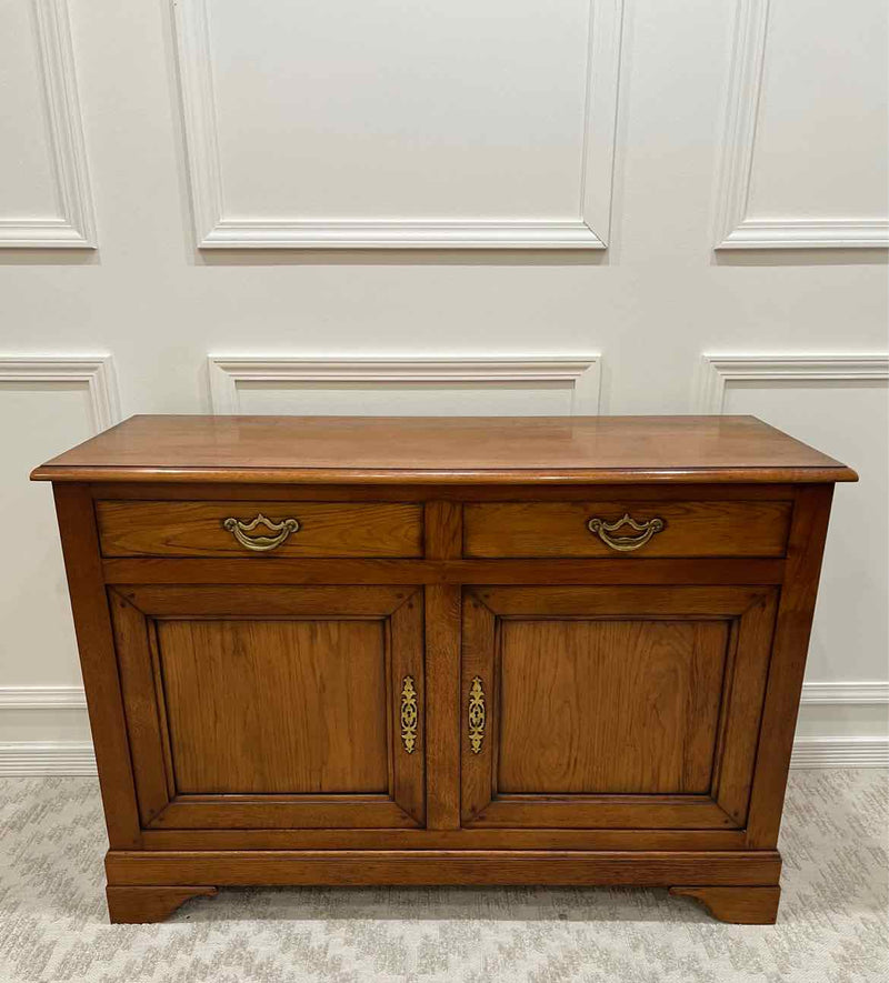 Buffets & Sideboards