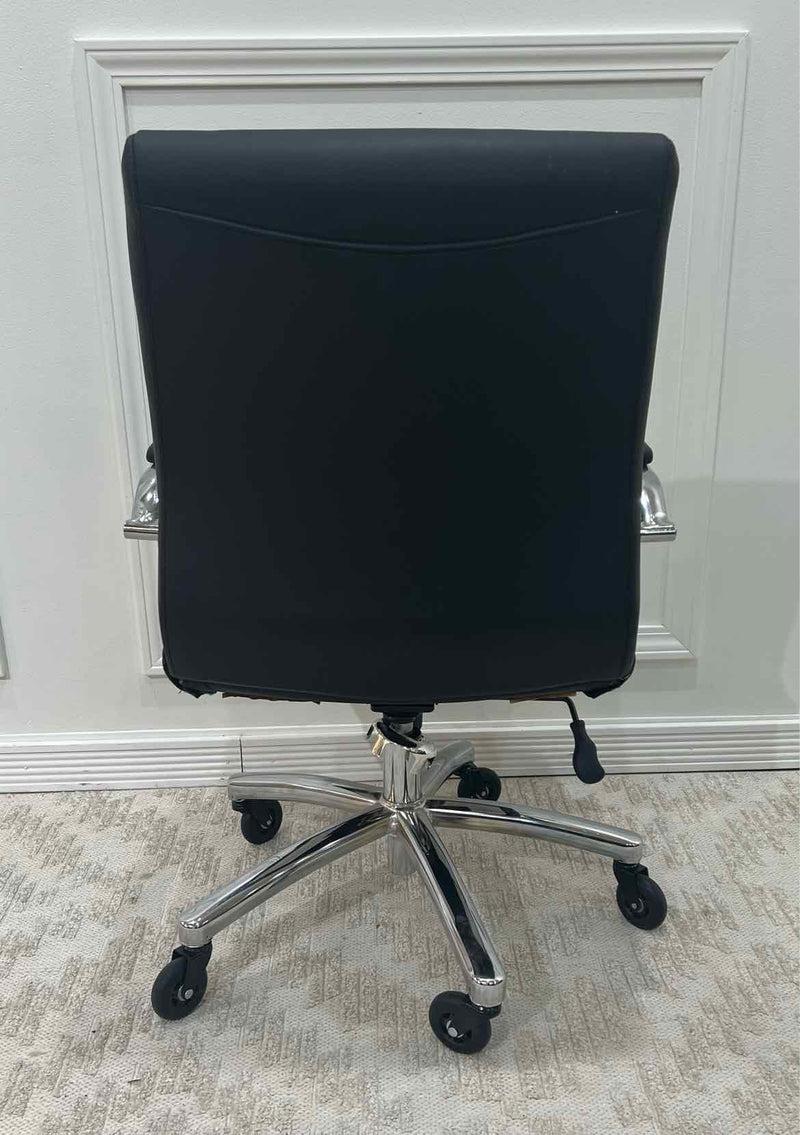 Roller Desk Chair