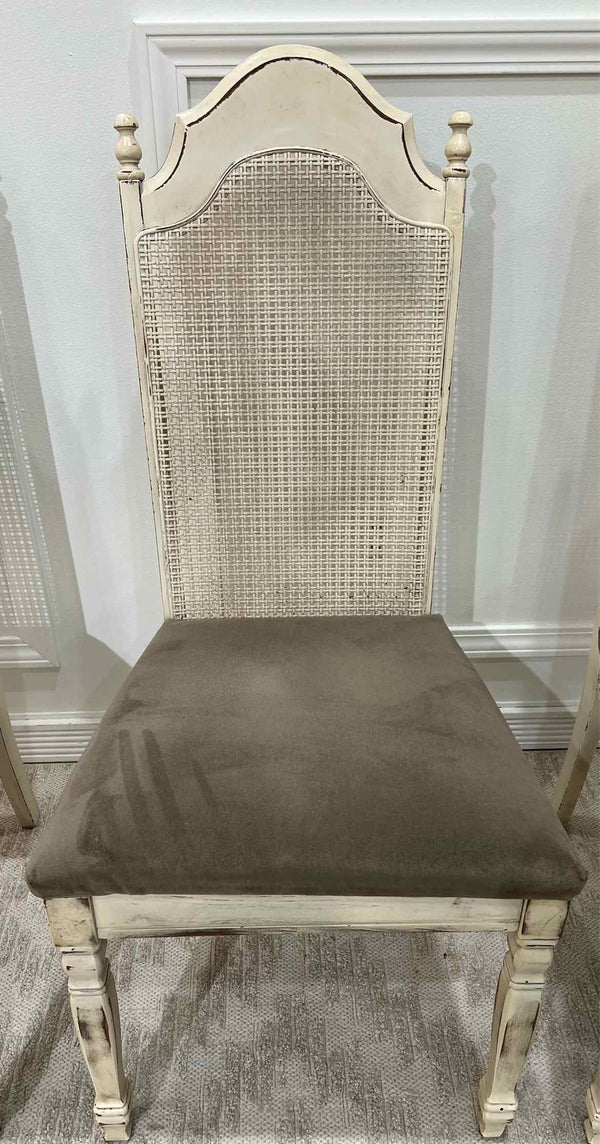 Chairs (Set)