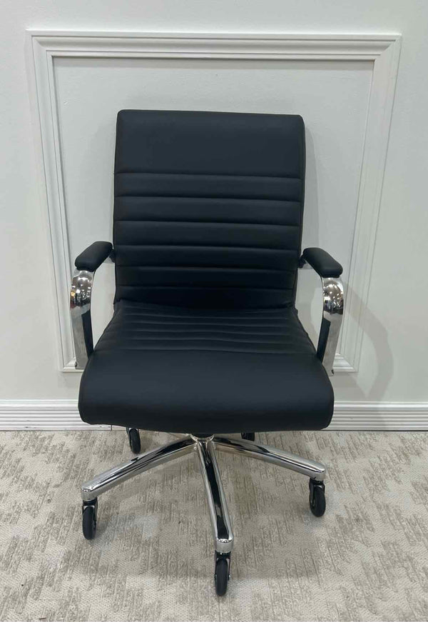 Roller Desk Chair