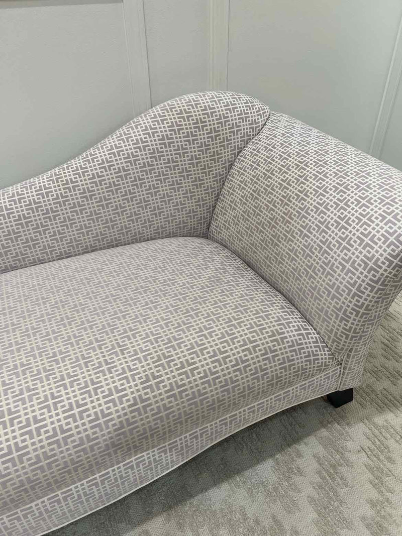 Sofas, Sectionals & Love Seats