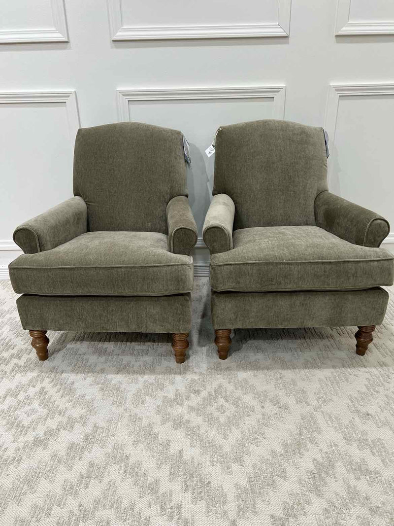 Best Chairs (Pair) Living Room