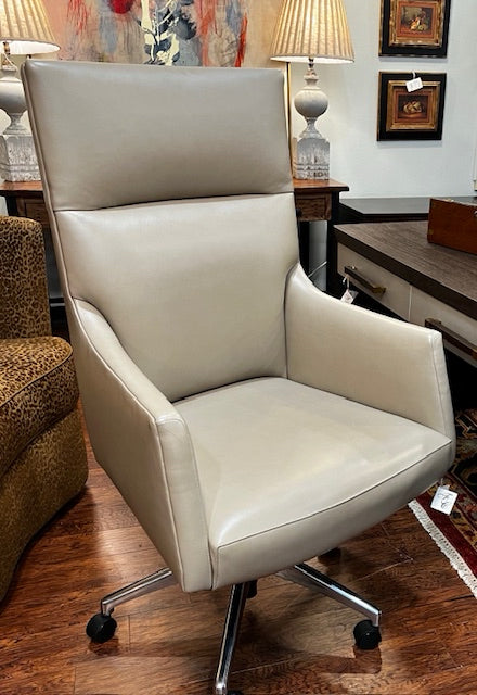 Roller Desk Chair