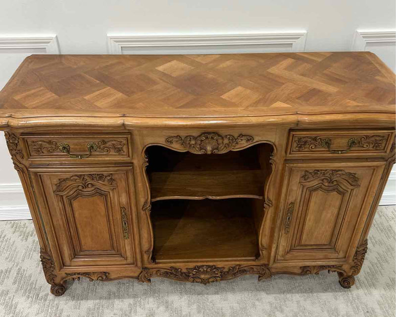 Buffets & Sideboards