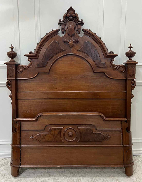 Beds & Headboards