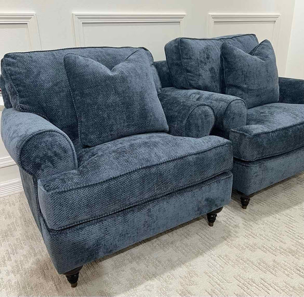 Best Chairs (Pair) Living Room