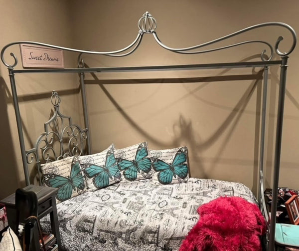 Beds & Headboards